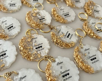 Wedding keychain favors | Bridal shower keychain favors | Elegant wedding favors | Unique wedding gifts | Bridesmaid gift ideas