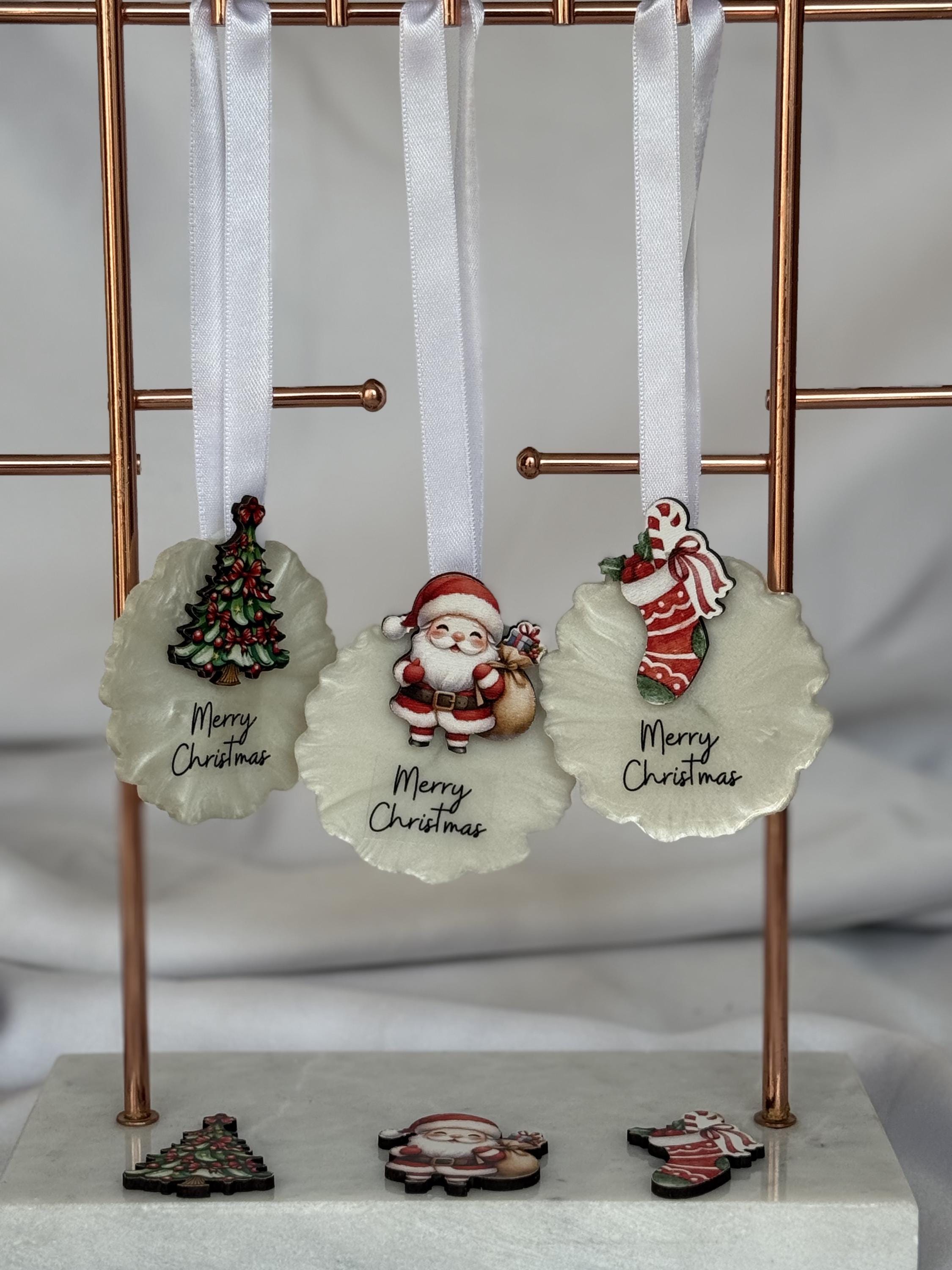 パーソナライズされたクリスマスオーナメント：エポキシホリデーギフト