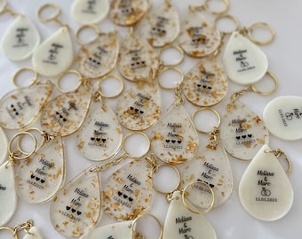 Custom keychains | Wedding Keychains Favors | Baby Shower Keychain Favors | Party Shower Favors for Guests | Bridal Shower Gifts in bulk