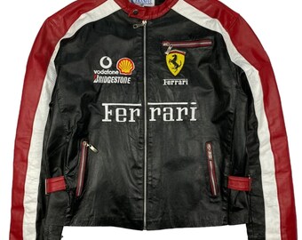 Mysteries Black on Instagram: 🏆CHAQUETA DE CUERO FERRARI 90s🏆 . DATO:  ESTA CHAQUETA DE CUERO CON DETALLES ÚNICOS, CHAQUETA FERRARI USADA EN LOS  AÑOS 90s MUY POCAS VISTAS EN CR POR SU