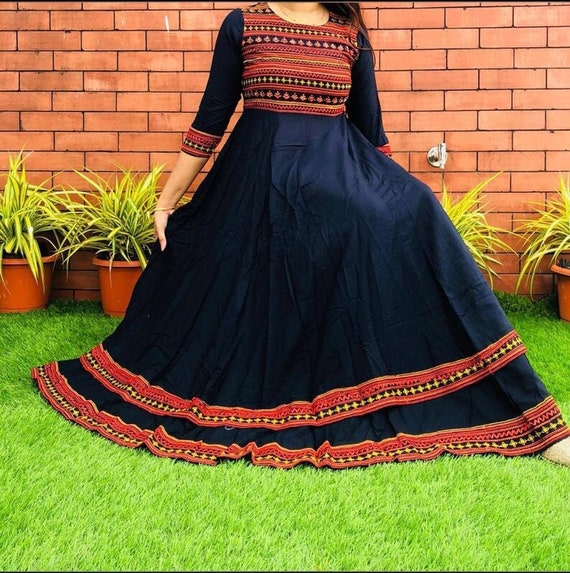 Mandaram Price  4200 Handloom Cotton Maxi Dress with Floral Print Zari  checks and Zari border