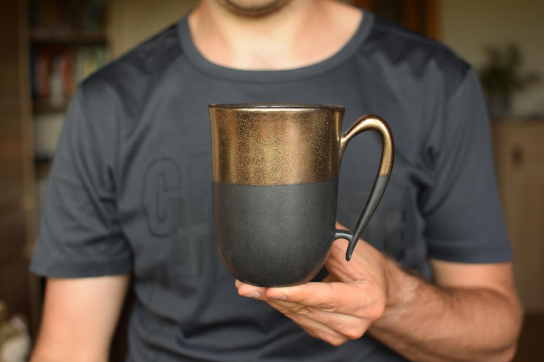 Grande Tasse en Céramique, Personnalisée, Faite à La Main, Or et Noir, Pour Lui, Cadeau Personnalisé