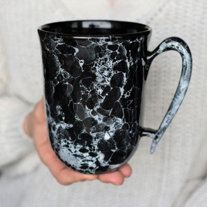 Large ceramic mug, stoneware mug, handmade, black and white, for him, personalized gift, tea mug, for coffee, for tea