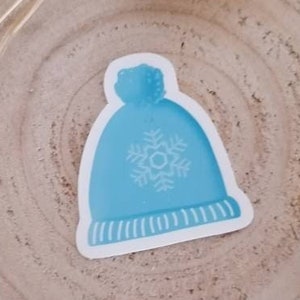 Sticker Vinyle "Bonnet d'Hiver" - Autocollant Hivernal pour Décoration - Accessoire Idéal pour Personnalisation