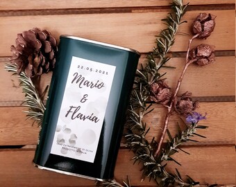 Extra virgin olive oil favor - euro 5.50 each - 250ml - Rustic-elegant wedding table decoration-Label with names and date