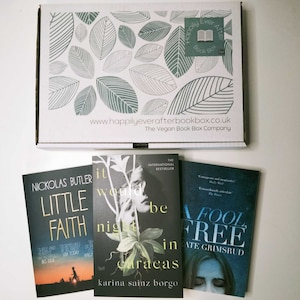 Book Box Fiction Books - Monthly Bundle or one off gift Book Box - 3 New Books - Fiction - Gift for book lovers - Book Gifts