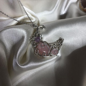 Rosenquarz-Amethyst-Mond-Halskette - Handgemachter Naturkristall-Schmuck - Edelstahlkette - Liebe und Heilung Edelstein-Anhänger