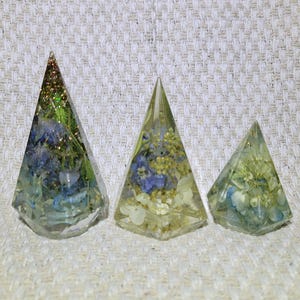 Preserved Flower Ring Holder image 10