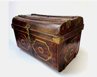 Antique Faux Bois Steel Steamer Trunk Chest Painted Wood Grain Blue Interior 23”