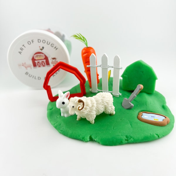 Build a Farm Homemade Playdough Jar, Sensory Kit, Birthday Party Favor