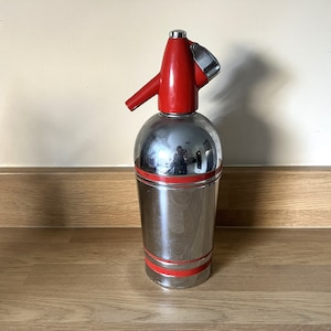 Sparklets Streamline Soda Syphon 1940s-1960s. Untested.