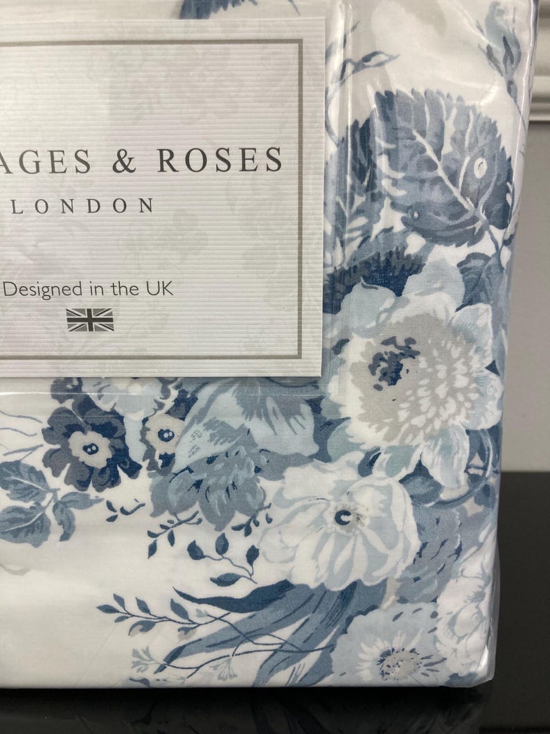 CABBAGES ROSES London Constance Blue Floral Cottage Farmhouse 3 Pc CABBAGES ROSES London Constance Blue Floral Cottage Farmhouse 3 Pc