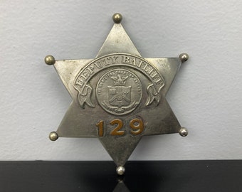 Vintage Obsolete Municipal Court of Chicago Deputy Bailiff Pie Plate Badge C.H. Hanson