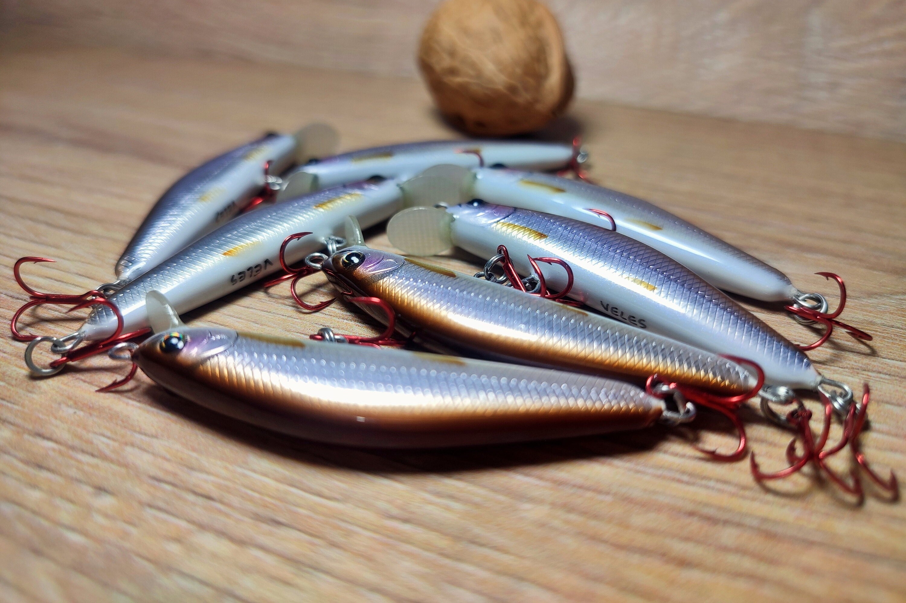 Veles Handcrafted Lure 40mm-2,8gr Sinking. Trout Fishing Lure. Twitching  Action Bait. Made From Balsa Wood. Single Inline Hooks. 