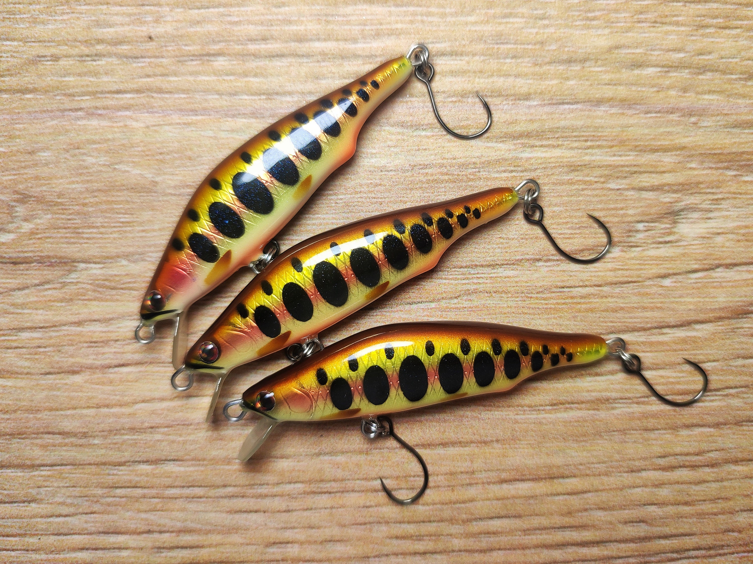 Veles Handcrafted Lure 40mm-2,8gr Sinking. Trout Fishing Lure. Twitching  Action Bait. Made From Balsa Wood. Single Inline Hooks. 
