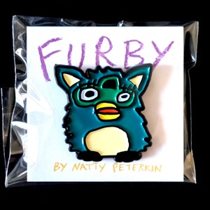 FURBY enamel pin badge by Natty Peterkin– 90s, 00s, weirdcore, Furby Brooch, Oddbody, long furby, Furbie Pin, furbies, Fueby, millennial