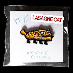 Orange Lasagne Cat enamel pin badge by Natty Peterkin – cute cat badges, Bag Pins Cat, Cat Idiot Pin, Cats Pin Badge, cursed cat, ugly cat
