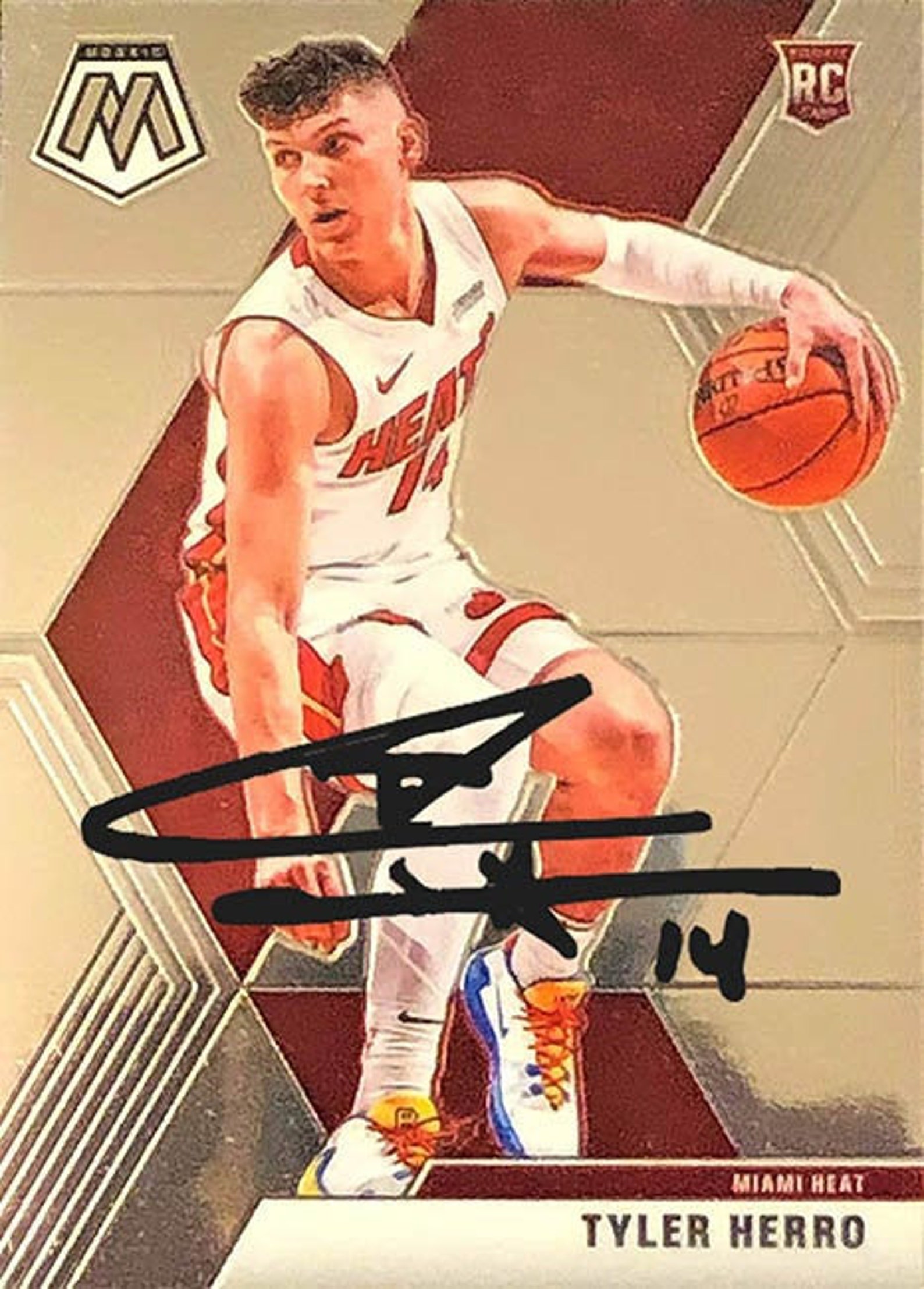 Tyler Herro Autograph Card