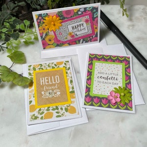 Tarjeta de felicitación de arte original - Mini y tarjetas pequeñas - Set / 3 tarjetas de regalo divertidas - Feliz cumpleaños, Hola amigo, Añadir un poco de confeti a cada día
