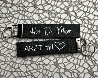 Arzt mit Herz | Ärztin mit Herz | mit Name | Schlüsselanhänger | personalisiert und individuell