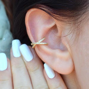 No Piercing Cross Design Earcuff – Cartilage Earring • Minimalist Zircon Earcuff – Fake Cartilage Earring • Dainty Fake Helix Hoop