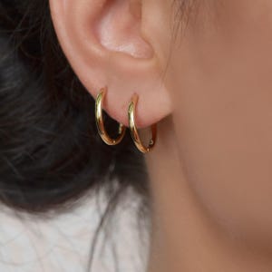 Waterproof Stainless Steel Hoop Earrings: Hypoallergenic Minimalist Hoops