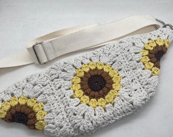 Sac banane au crochet, sac à bandoulière fleur tournesol, sac carré granny bohème vintage, cadeau anniversaire pour elle, fête des mamans