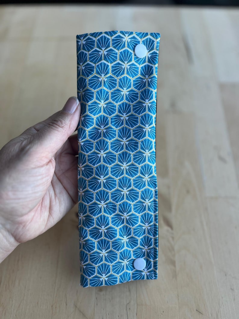 Cutlery pouch, waterproof fabric cutlery holder, cutlery case, picnic accessory, zero-waste gift, cutlery lunchbox image 16