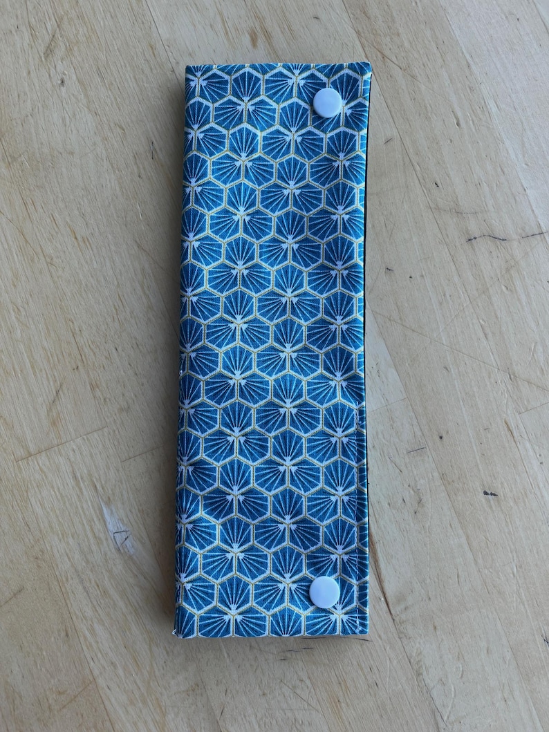 Cutlery pouch, waterproof fabric cutlery holder, cutlery case, picnic accessory, zero-waste gift, cutlery lunchbox image 12