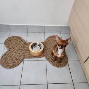 Dog or cat bowl mat, bone-shaped pet meal mat, jute floor mat, dog meal accessory