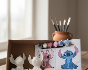 Kit de pintura DIY de Stitch y un ángel / Actividad de fan art de Lilo y Stitch personalizada para niños y adultos / Conjunto de figuras únicas inspiradas en Disney