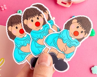 Pegatina impermeable y dibujada digitalmente para muñeca Molly (sofá grande y cómodo)
