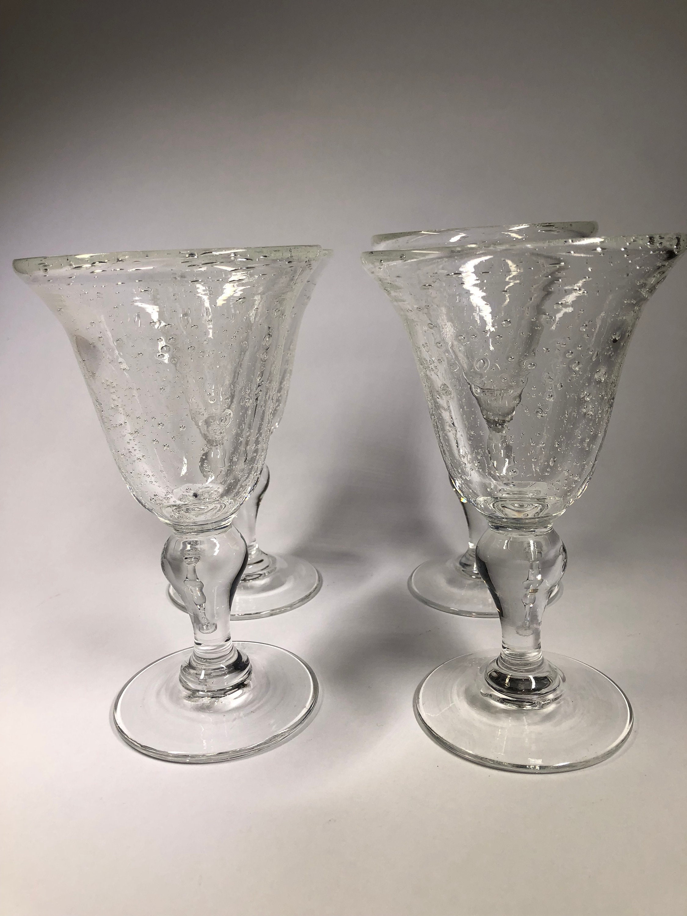 4x Tulip shaped wine glasses Etsy