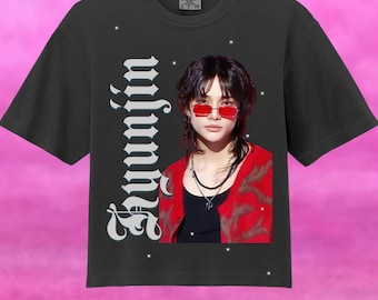 Stray Kids Hyunjin Graphic T-Shirt: Vintage Kpop Unisex Tee