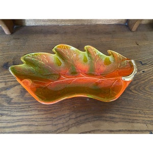 Vintage California Pottery Green Orange 1970&#39;s Leaf Dish