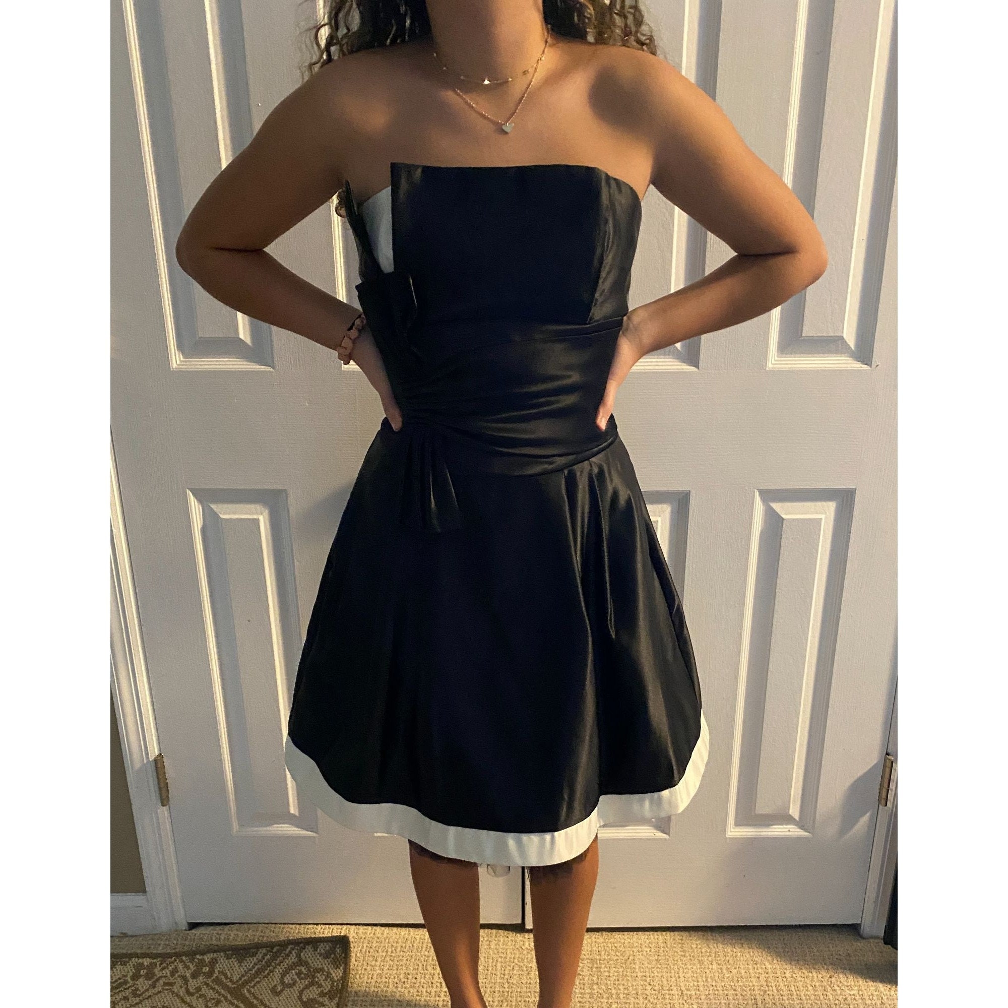 Jessica mcclintock black top and white dress