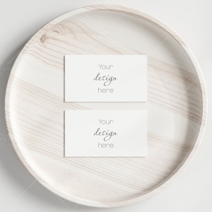 Maquette de carte de visite, Maquette de carte de lieu, Maquette de carte minimale, Carte sur plaque, Maquette de papeterie de mariage