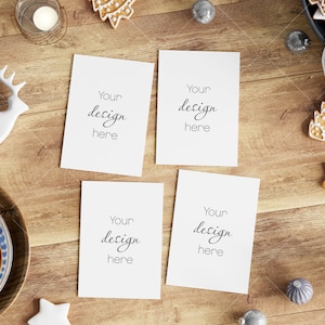 Vier Weihnachtskarten Mockup 5x7, Mockup Weihnachtskarte, Einladung Mockup, Grußkarte Mockup