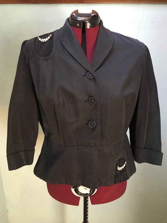 1950s 'New Look' Cropped Black Grosgrain Jacket w… - image 1