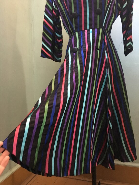 1950s black multi-color striped sharkskin taffeta… - image 3