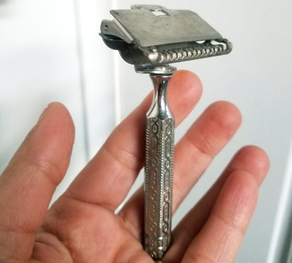 Vintage razor sale