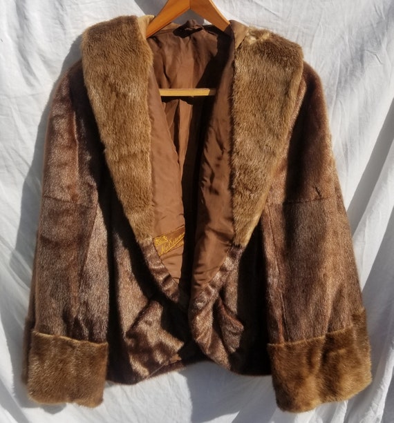 FUR COAT Brown MINK Vintage Womens Mink Fur Coat!… - image 1