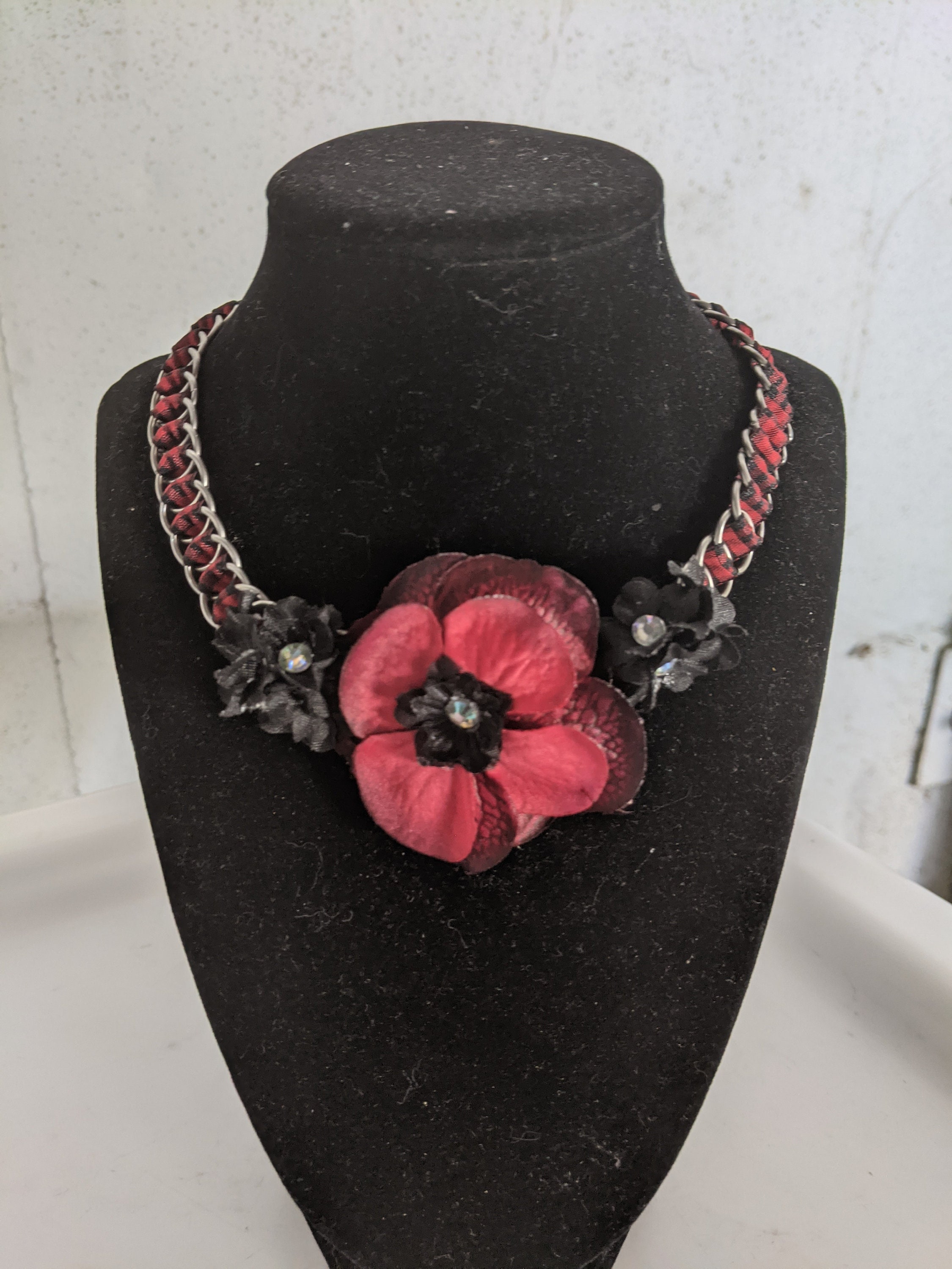 Red silk flower choker necklace. Etsy