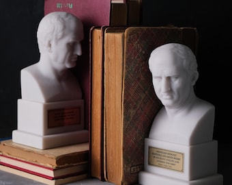 Boekensteunen | Buste van Marcus Tullius Cicero | Wit marmer