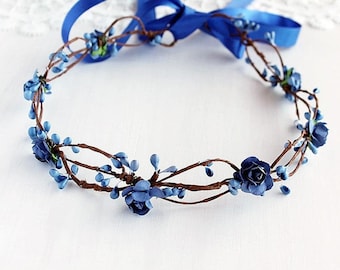 Couronne de mariage de roses bleu royal, halo de mariée bleu marine, bandeau des bois, couronne de roses bleue, couronne de demoiselle d'honneur, couronne bohème, halo de roses de mariage