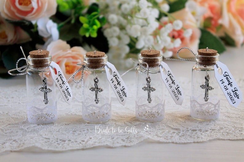 Baptism favors for guests, personalized Communion gifts, religious favors, Baptism boy/girl gifts, Baptism keepsake, and Baptism party favors.
