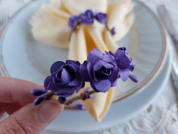 4 Purple Napkin Ring Holders Wedding Napkin Rings Set Purple Napkin Holders Wedding Party Table Rose Napkin Ring Holders Purple Wedding Etsy