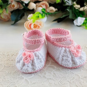 White Crochet Baby Booties for Girls, Crib Shoes for 0-3 Months, Baby Girl Shower Gift Idea, Ballerina Baby Shoes, Handmade Girl Booties