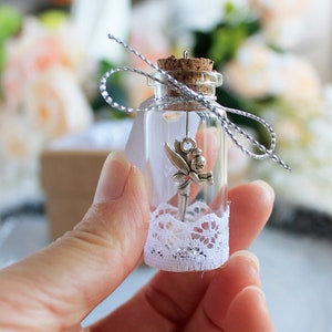 Personalized confirmation favors for both girls and boys, suitable for baptism, communion, and christening celebrations, a thoughtful way to thank your guests, available in bulk for your convenience