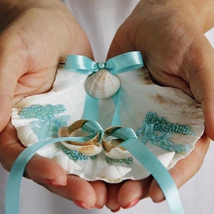 Turquoise Beach Wedding Seashell Ring Bearer, Beach Ring Pillow, Ring Bearer Shell, Exotic Ring Bearer, Natural Seashell Beach Ring Holder